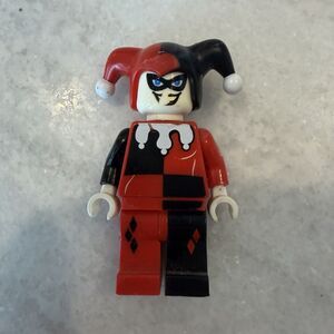 LEGO BATMAN 7886 - HARLEY QUINN - MINIFIG / ORIGINAL MINIFIGURE 2008